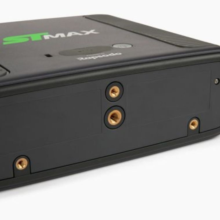 SKYTRAK ST MAX Launch Monitor